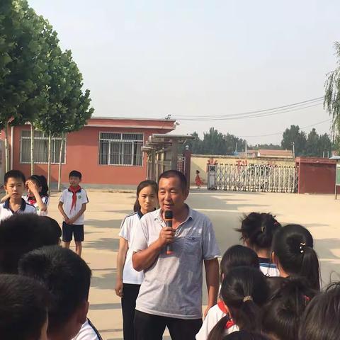 珍爱生命，远离溺水------立新小学防溺水专题活动