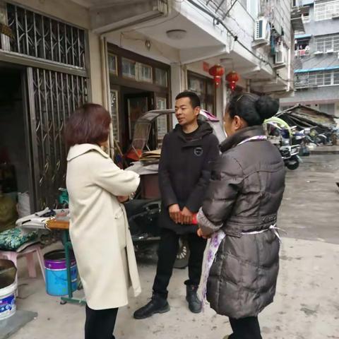 心系贫困生，情暖腊月天——城北小学慰问贫困生