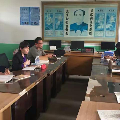 指导课堂有深度，专家引领促成长—坟台徐小学专家听课指导交流活动