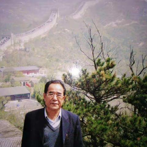 敬爱的父亲 女儿想念您