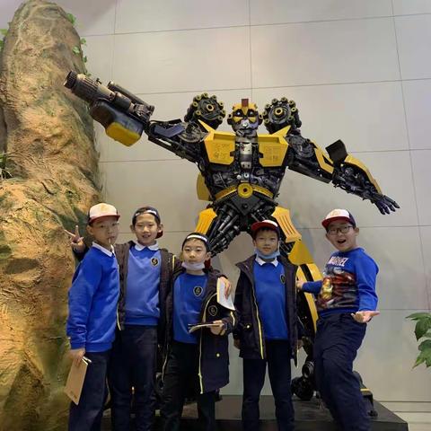 游低碳科技馆  做环保小狮童——From维翰P4C