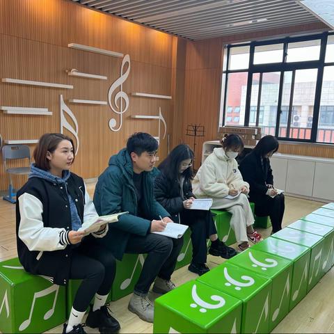 后起之星 冉冉升起