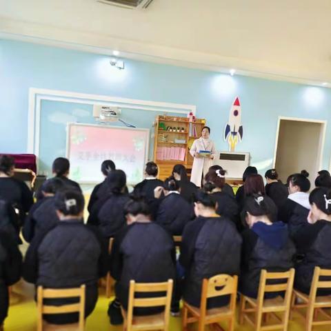 【凝聚心力量🌺智慧共成长】——艾孚幼儿园教师系列培训