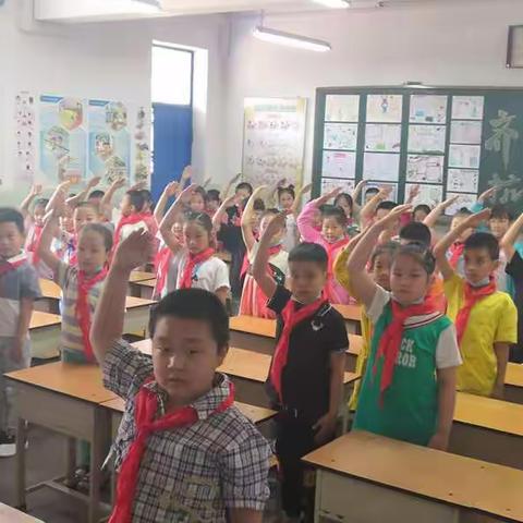 红领巾胸前飘——南楼小学一年级新生入队仪式全记录