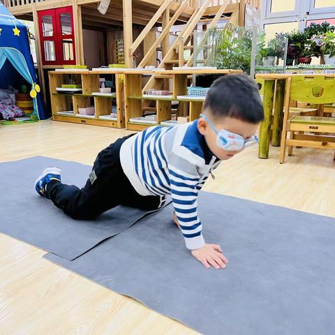 周三| 小桃子们的快乐日记🦋