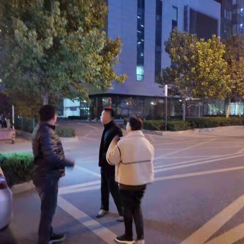 履职尽责巡查坚守，全力以赴消除隐患。