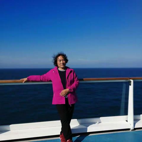 美英子在游轮上1