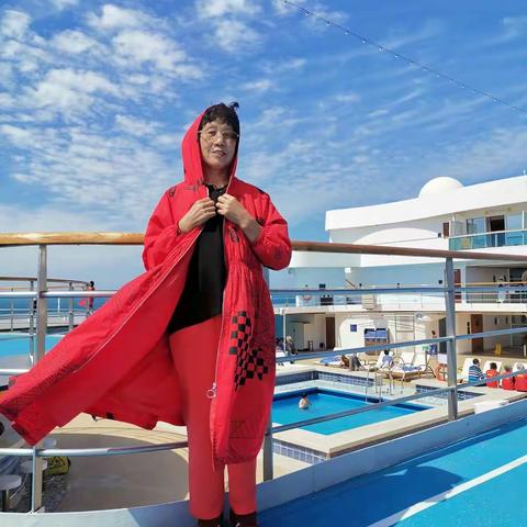 美霞姐在游轮上2