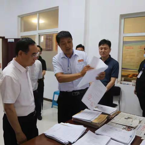 市总工会到槐荫农民工服务中心调研