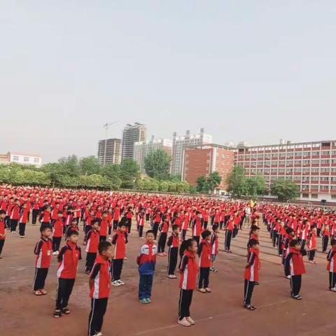 2019宜阳县双语实验小学部“咏传经典，快乐童年”庆六一活动