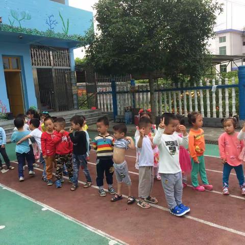 小一班（下）第十六周快乐的时光