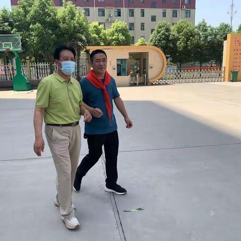 慰问送关爱，点滴暖童心——省人大代表司国臣先生六一儿童节慰问金泽苑小学侧记