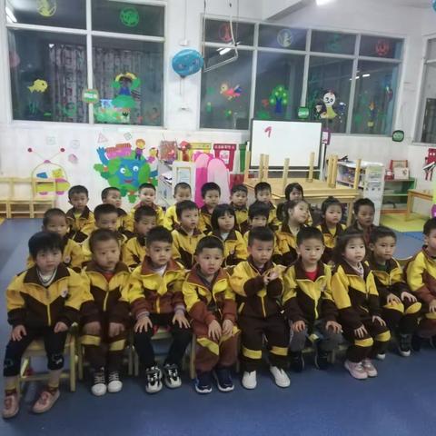 童心乐幼儿园中二班2019---2020学年第一学期期未寄语