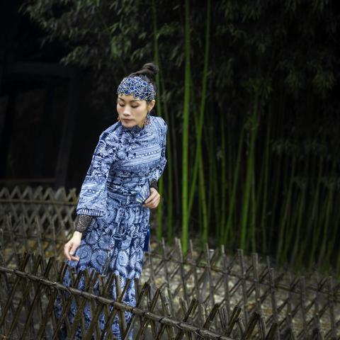 竹间绿阴 红尘荡尽
