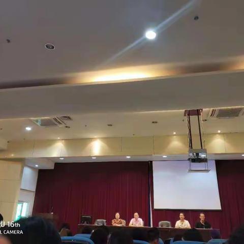 学海无涯，学无止境——记海南白驹学校教师参加海口市教研院新教师培训