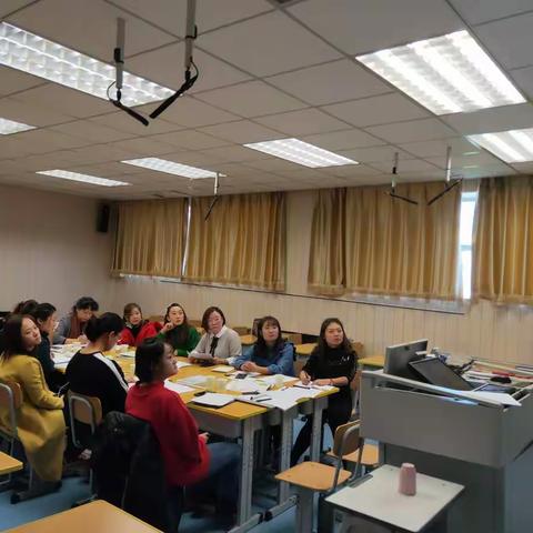 小学音乐学科“岗位练兵”第四组第一场