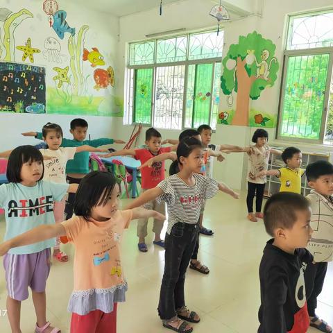 “告别幼儿时代，拥抱美好未来”城垌小学幼儿大班毕业纪念册