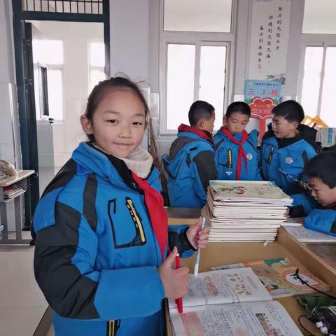 紧张复习的课下时光～三（3）班