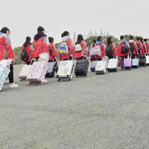 “体验农耕文化  共建生态家园”——2018届扬子中学高二学生学农记实(1)