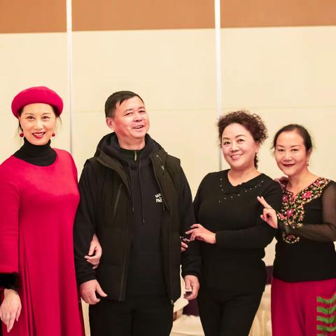 资中知联艺术团成都分团2019年末小聚花絮