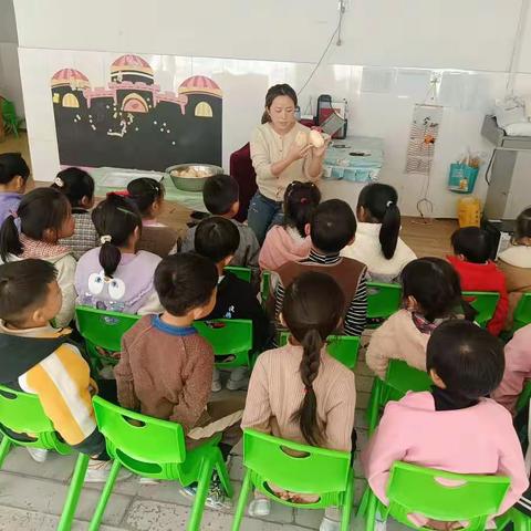 遇见美“食”，“育”出美好，淮安市新北城幼儿园大三班食育活动─和你“藕”遇