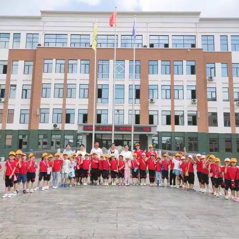 红太阳幼儿园幼小衔接——“走进小学”半日活动