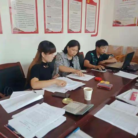 史庄村建档立卡贫困户福利来了