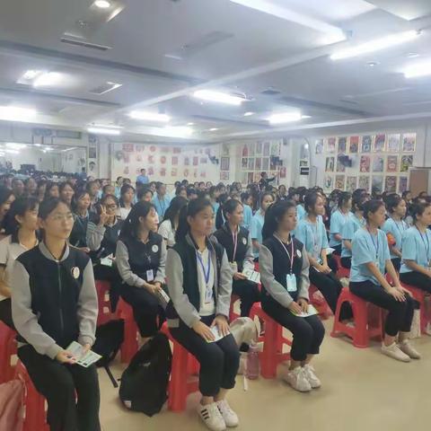 海口华健幼师职业学校“垃圾分类”讲座