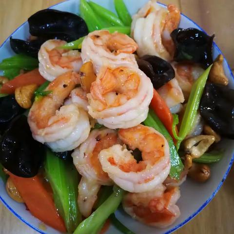 “汪年”行旺运 雷氏厨艺后继有人！