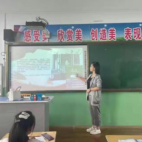 西街小学秋季开学“三个一”活动纪实——小学生法治教育进课堂！