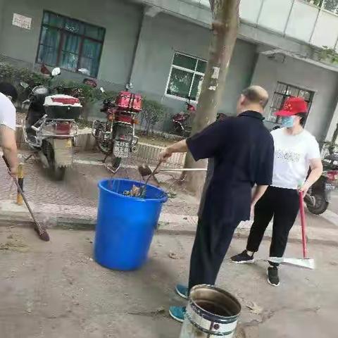 秦陵街办标缝社区卫生整治活动