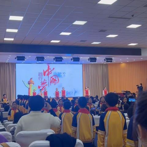 “学习中交流，交流中成长”——赴淄博市正阳路小学参观学习