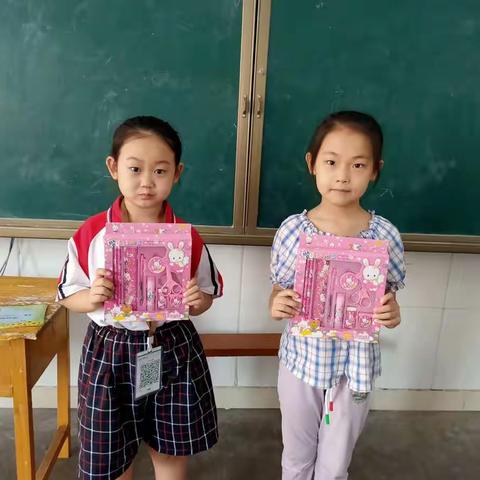 期末考试结束了，暑假开启了