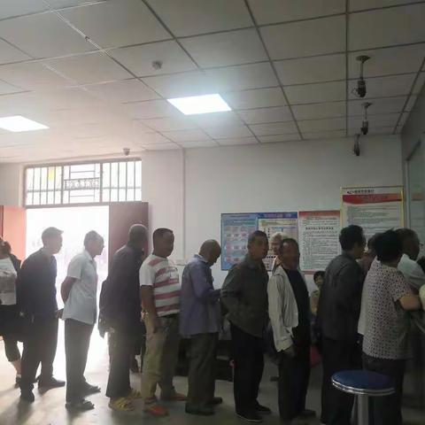 [二龙支行][信息治理任重道远，优质服务时刻践行]