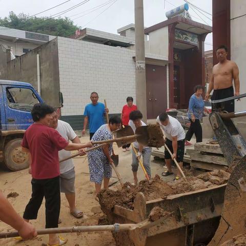 救灾工作见真章   灾难面前显真情