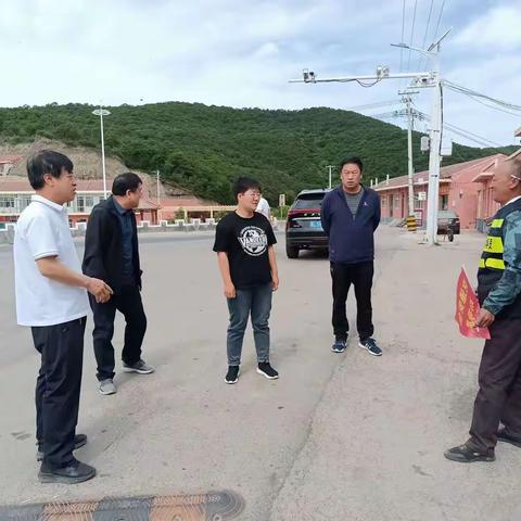 尉庄乡开展三轮车违法载人专项整治行动