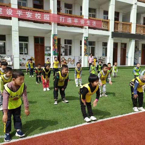 运动满满⚽活力满满——扶风县幼儿园足球社团活动精彩瞬间⚽⚽⚽