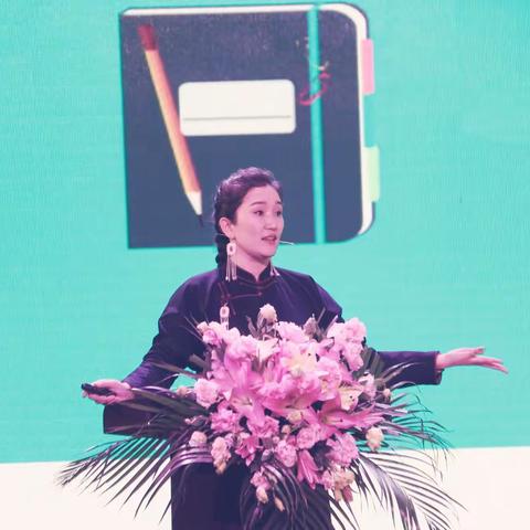 【和睦德乐】，德才兼备 恪尽职守——，东胜区塔温沐思思幼儿园，园长风采简介