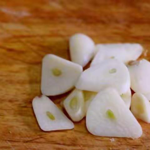 广东韶实31班崔竑立美食九一一香翠豆角
