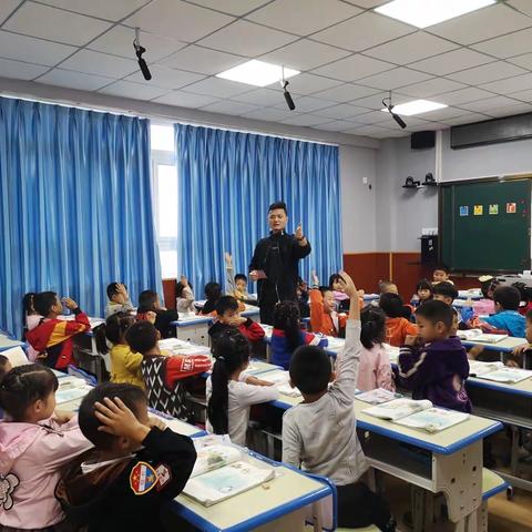 盘龙镇第二中心小学—“启智”课堂教学课例研讨活动