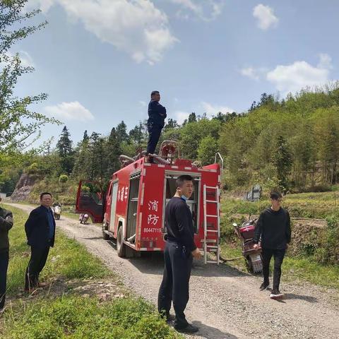 敲响森林防火警钟