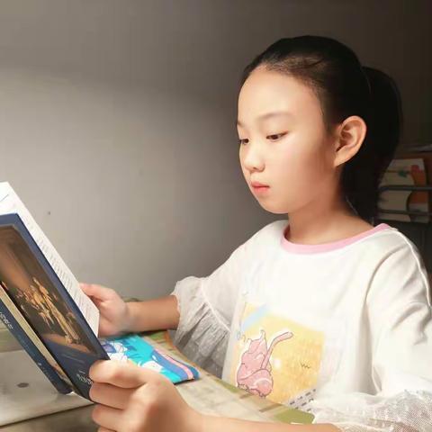 “书香伴我成长，文笔展我才华”——潍坊日向友好学校3.1中队“天天向上队”暑假阅读活动