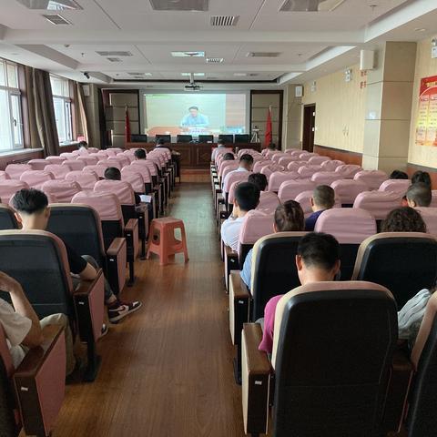 东丽区参加市打赢蓝天保卫战调度会