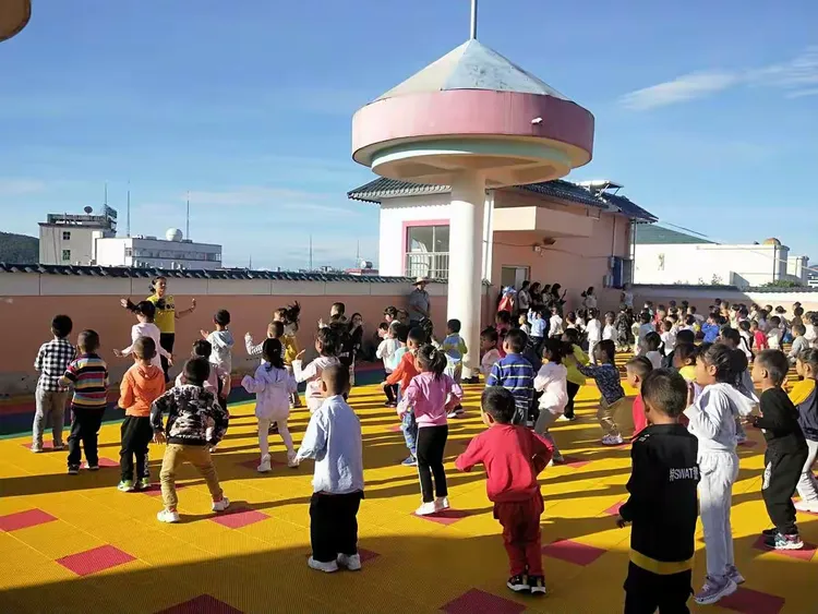 —双柏县机关幼儿园中三班家长开放日活动