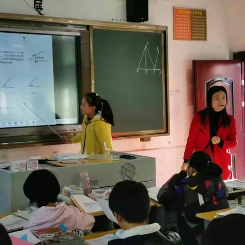 温情相送 携手并进 --苏园中学与十二中支部对接，校际交流