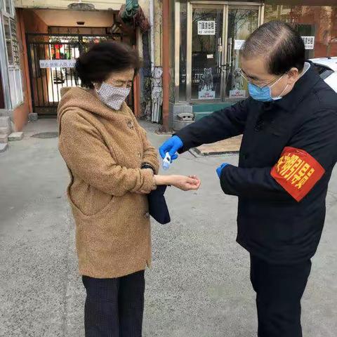 抗疫勇担当 党员争先锋