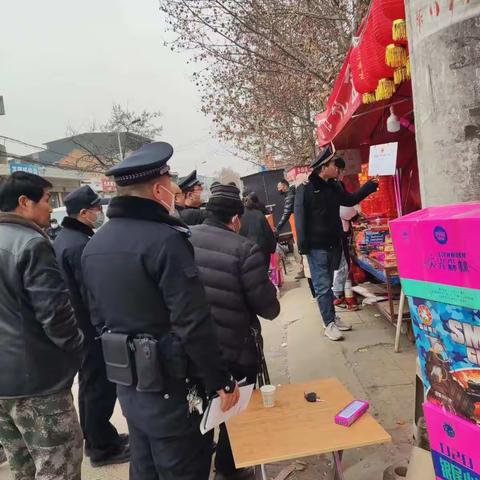 加大检查力度  确保辖区安全无事故——西泉街办城管中队工作记实