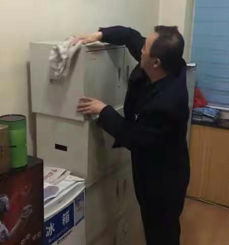 营业室大扫除