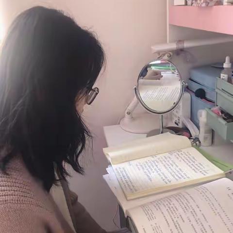 携手战疫情 静待花开                                           ——疫情下的七年级语文备课组