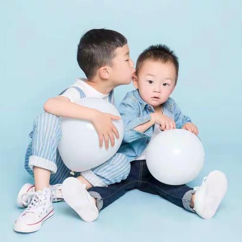 🎂跳跳（六岁）、优优（两岁）生日照！